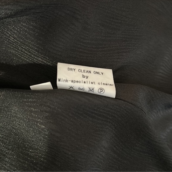 Mink Fur Coat - Picture 6 of 11